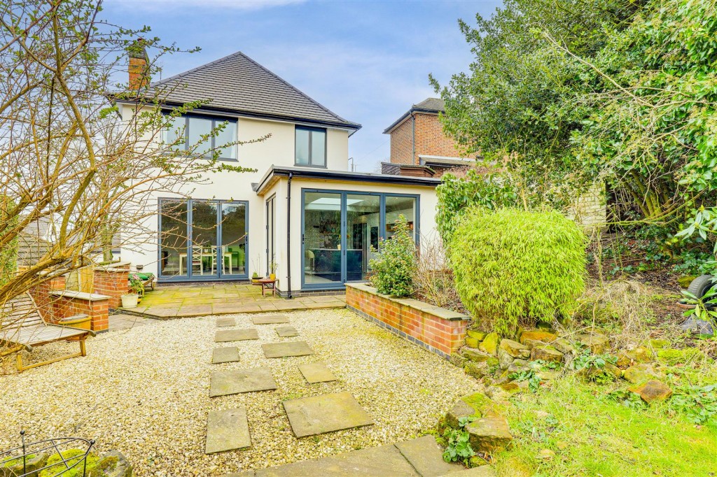 Breckhill Road, Mapperley, Nottinghamshire, NG3 5JP