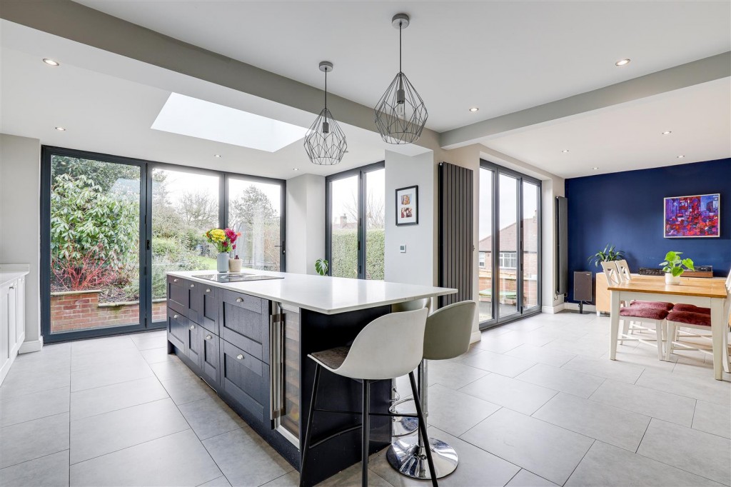 Breckhill Road, Mapperley, Nottinghamshire, NG3 5JP