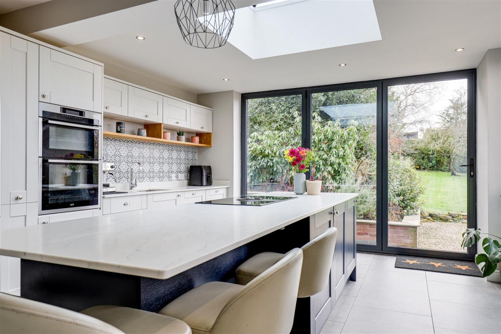 Breckhill Road, Mapperley, Nottinghamshire, NG3 5JP