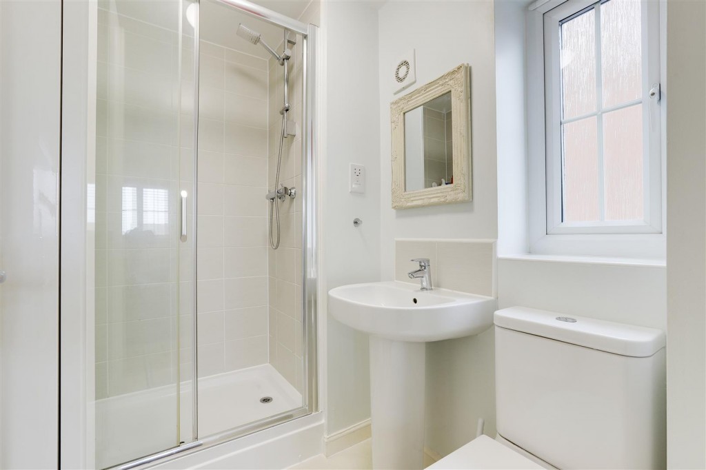 Olympia Way, Hucknall, Nottinghamshire, NG15 8HU