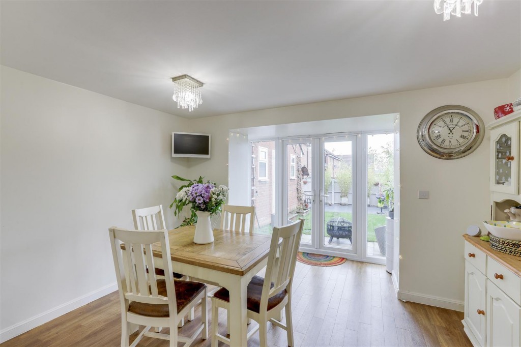 Olympia Way, Hucknall, Nottinghamshire, NG15 8HU