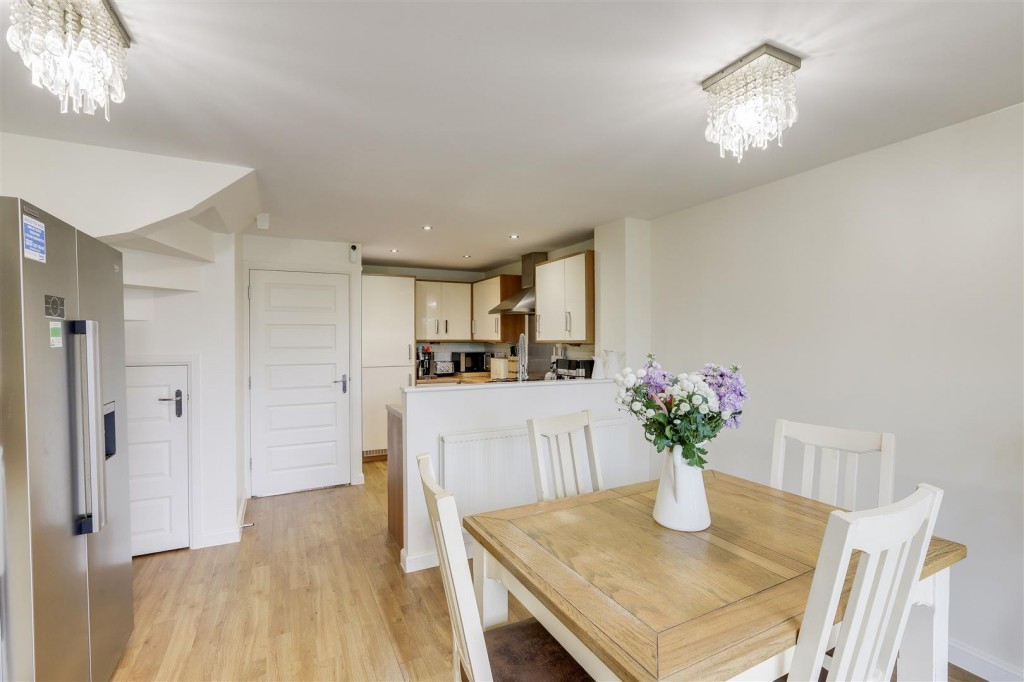 Olympia Way, Hucknall, Nottinghamshire, NG15 8HU
