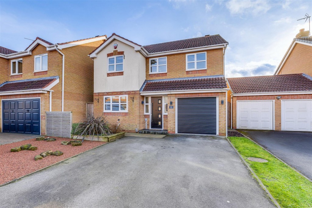 Penmoor Close, Long Eaton, Derbyshire, NG10 3RH