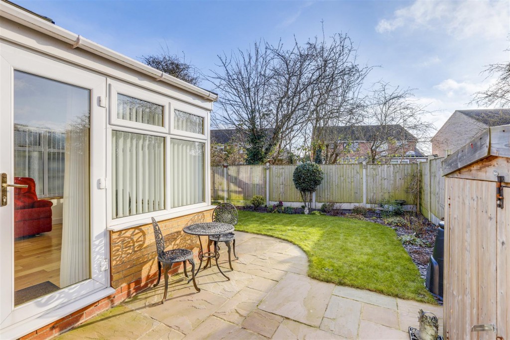 Penmoor Close, Long Eaton, Derbyshire, NG10 3RH