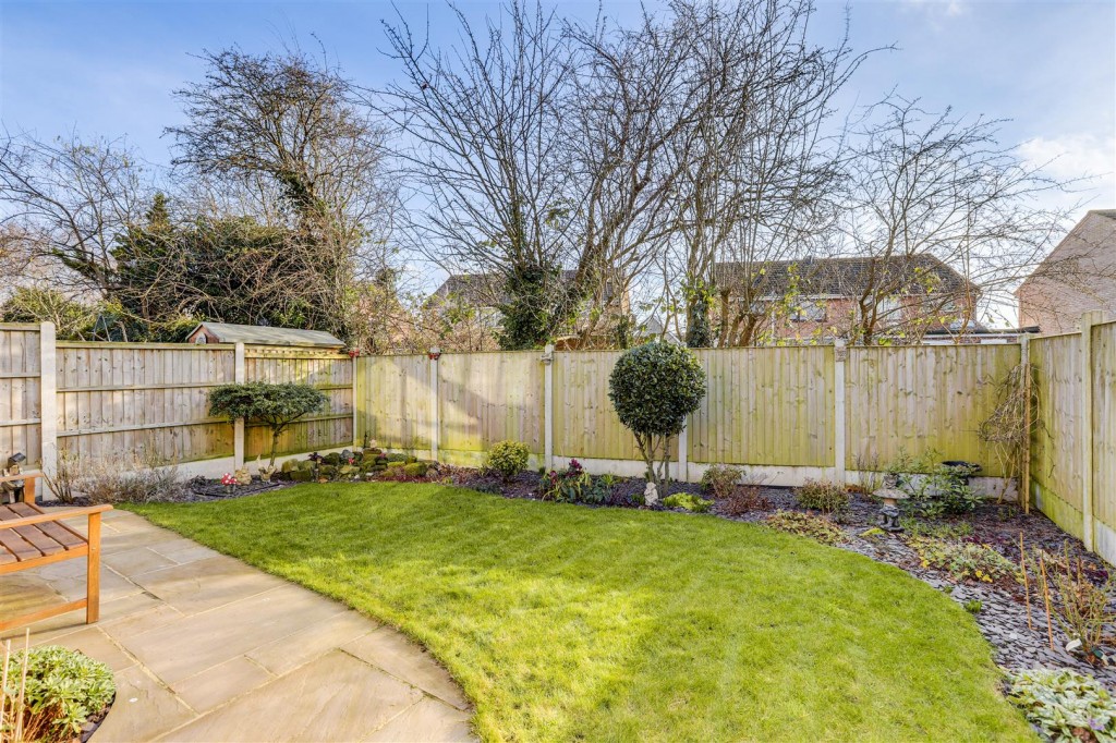 Penmoor Close, Long Eaton, Derbyshire, NG10 3RH