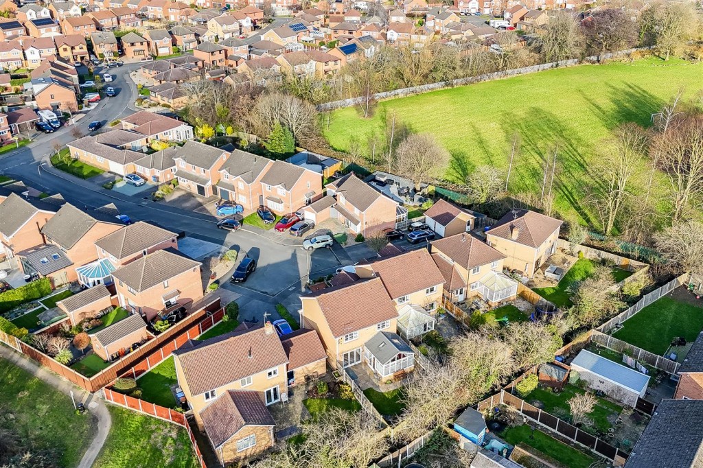 Penmoor Close, Long Eaton, Derbyshire, NG10 3RH