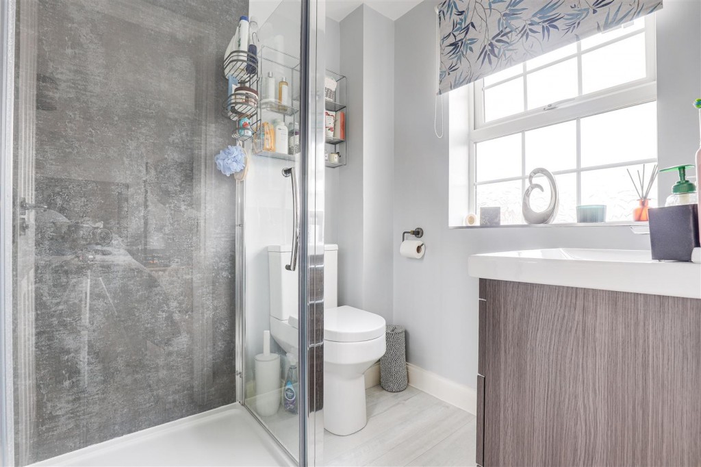 Swindale Close, West Bridgford, Nottinghamshire, NG2 6BR