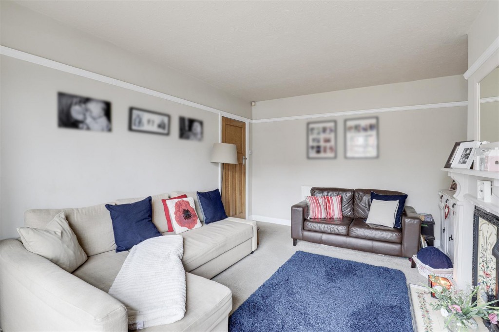 Sandy Lane, Hucknall, Nottinghamshire, NG15 7GN