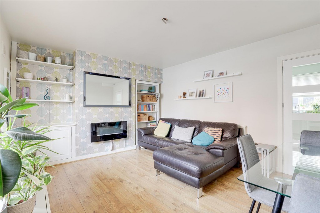 Hudson Street, Thorneywood, Nottinghamshire, NG3 3DY