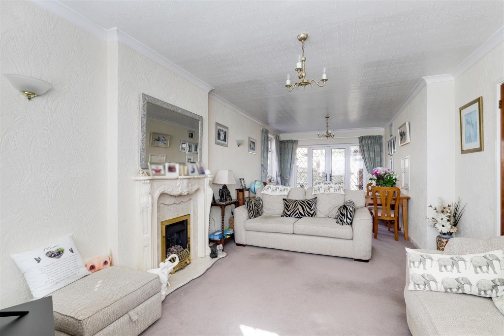 Homefield Avenue, Arnold, Nottingham, NG5 8FZ