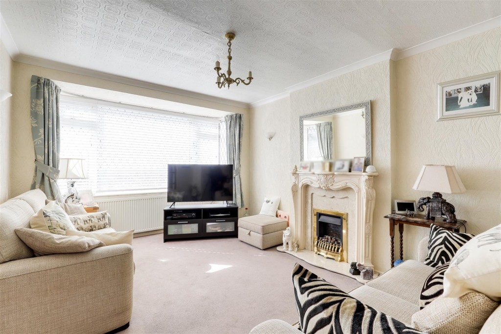 Homefield Avenue, Arnold, Nottingham, NG5 8FZ