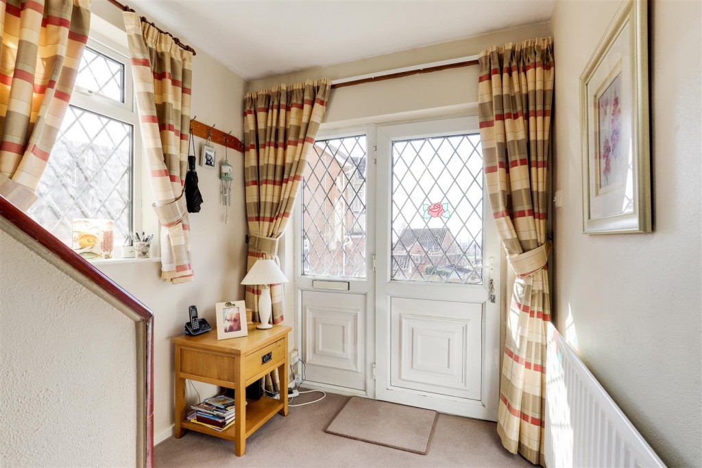 Homefield Avenue, Arnold, Nottingham, NG5 8FZ