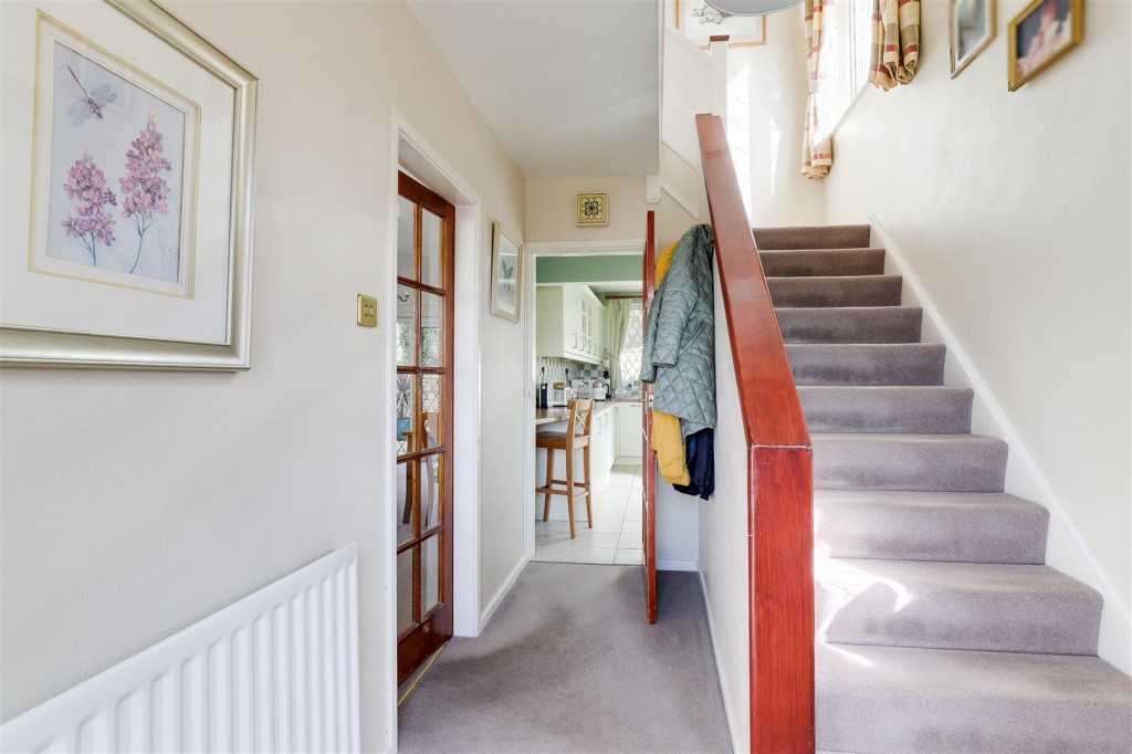 Homefield Avenue, Arnold, Nottingham, NG5 8FZ
