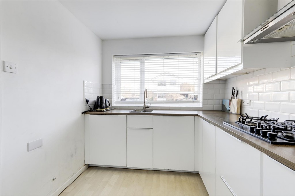 Waltham Close, West Bridgford, Nottinghamshire, NG2 6LD