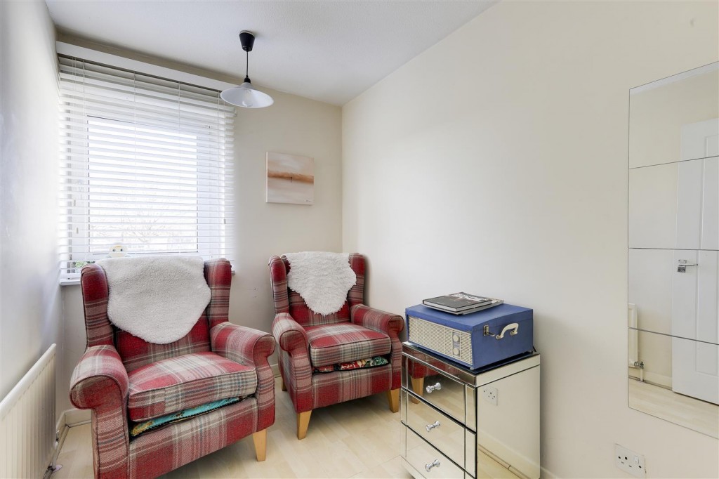Waltham Close, West Bridgford, Nottinghamshire, NG2 6LD