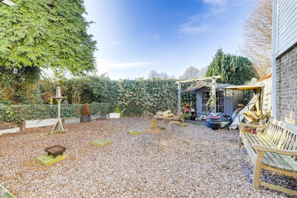 Waltham Close, West Bridgford, Nottinghamshire, NG2 6LD
