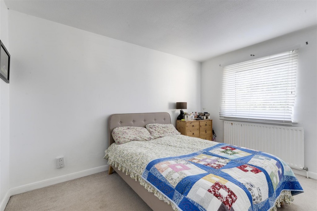 Waltham Close, West Bridgford, Nottinghamshire, NG2 6LD