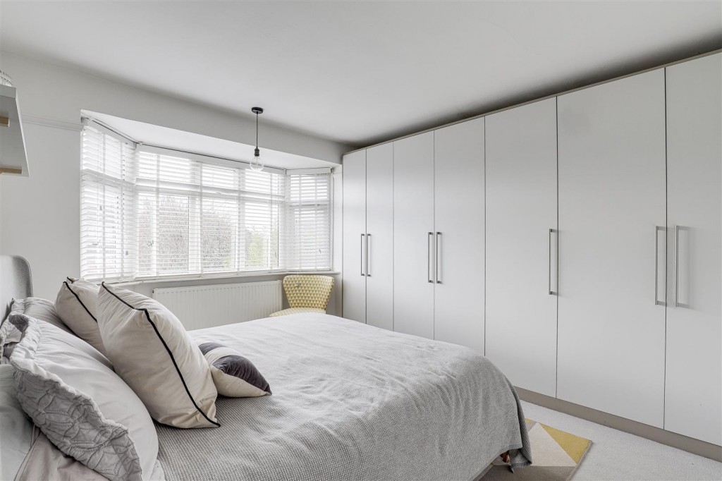 Westdale Lane, Carlton, Nottinghamshire, NG4 4FT