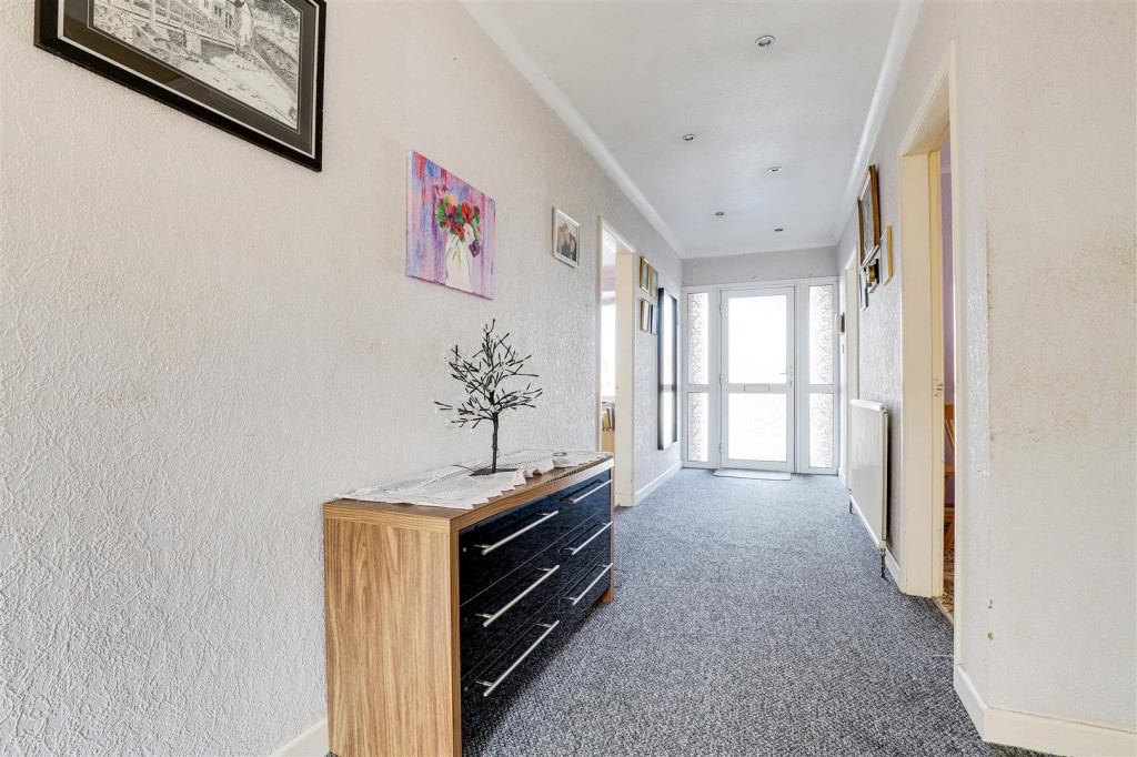 Eaton Avenue, Arnold, Nottinghamshire, NG5 7LG