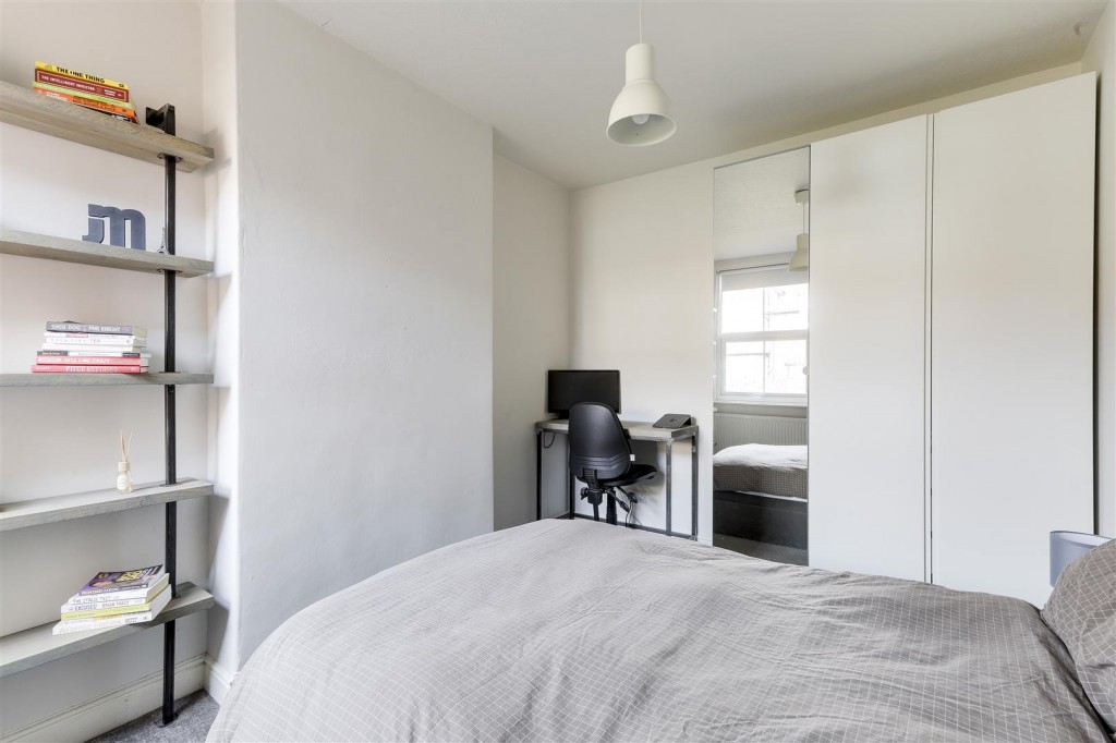 Owthorpe Grove, Sherwood, Nottinghamshire, NG5 2LX