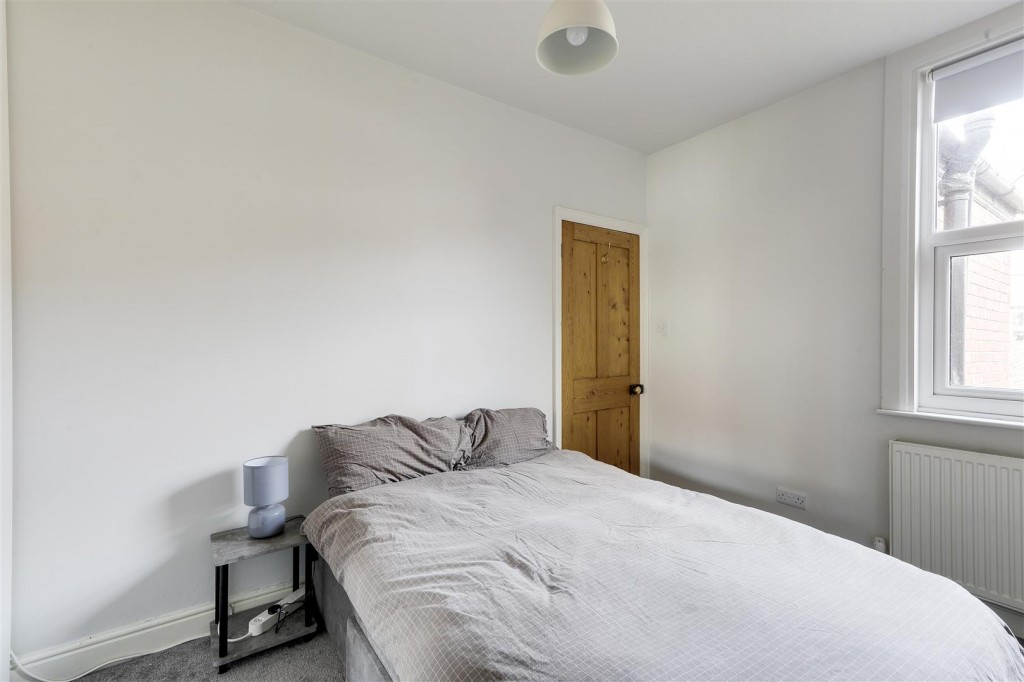 Owthorpe Grove, Sherwood, Nottinghamshire, NG5 2LX