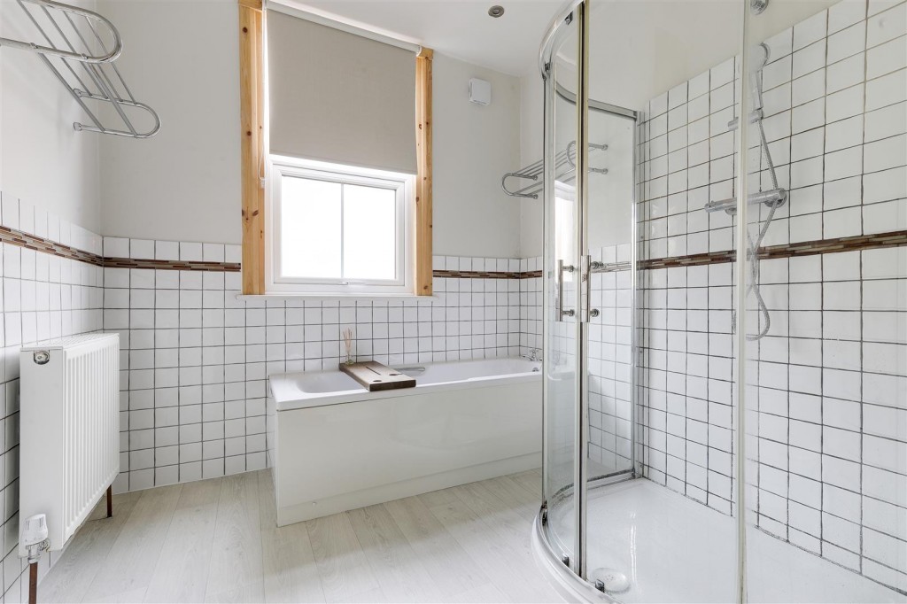Owthorpe Grove, Sherwood, Nottinghamshire, NG5 2LX