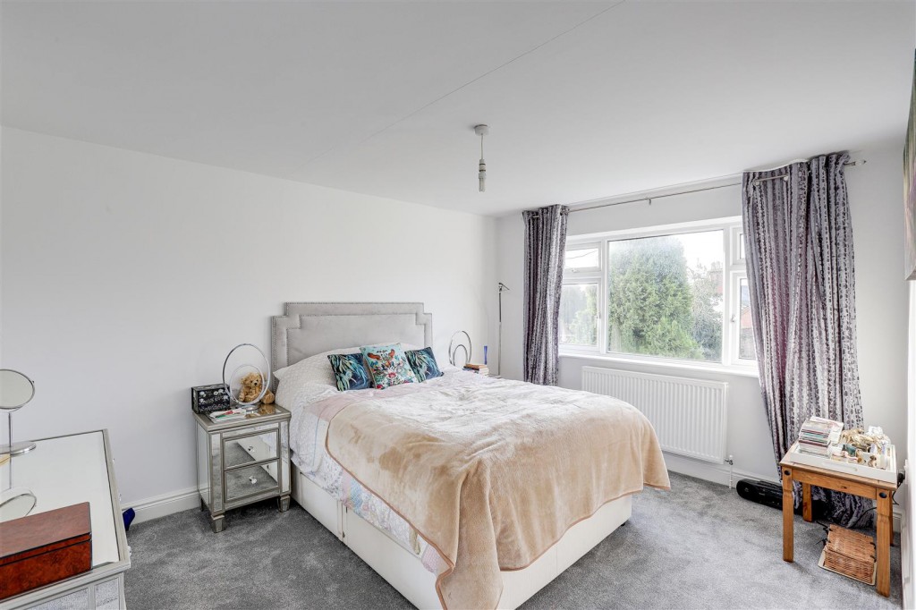 Rushcliffe Avenue, Radcliffe-On-Trent, Nottinghamshire, NG12 2AF