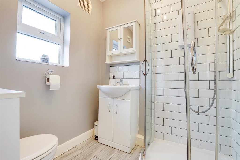 Beauvale Crescent, Hucknall, Nottinghamshire, NG15 6PT