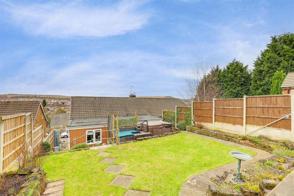 Chesterfield Avenue, Gedling, Nottinghamshire, NG4 4GE