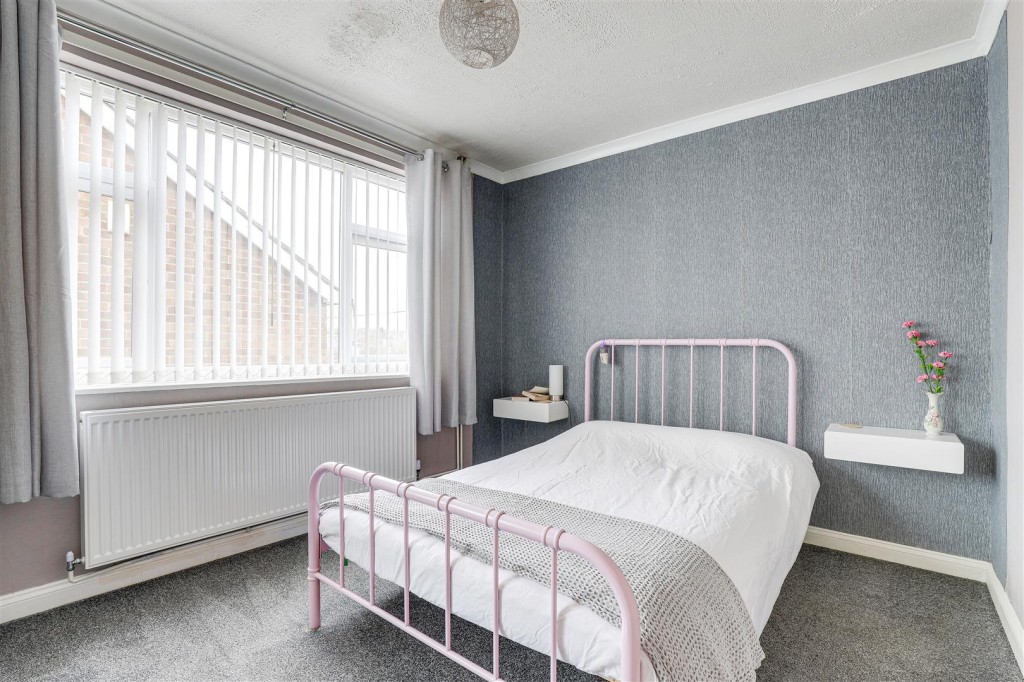Chesterfield Avenue, Gedling, Nottinghamshire, NG4 4GE