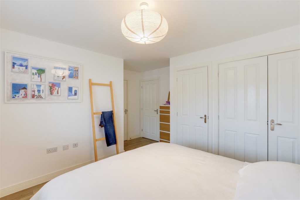 Autumn Way, Beeston, Nottinghamshire, NG9 2JW