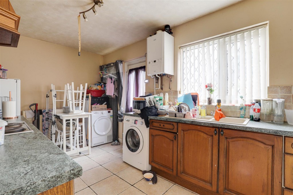Grindon Crescent, Bulwell, Nottinghamshire, NG6 8BP