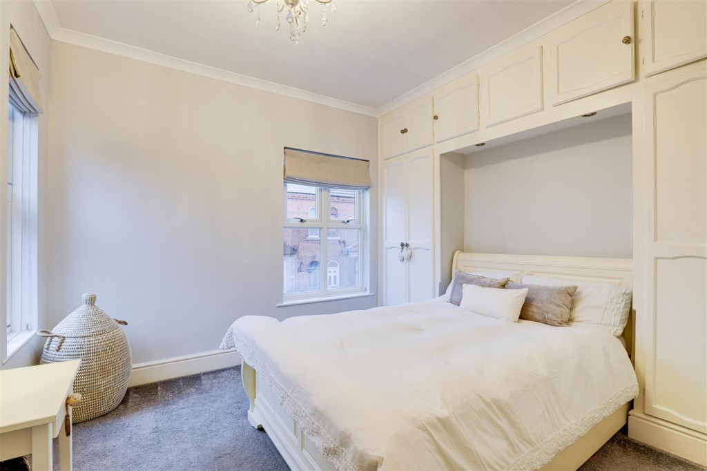 Furlong Avenue, Arnold, Nottinghamshire, NG5 7AS