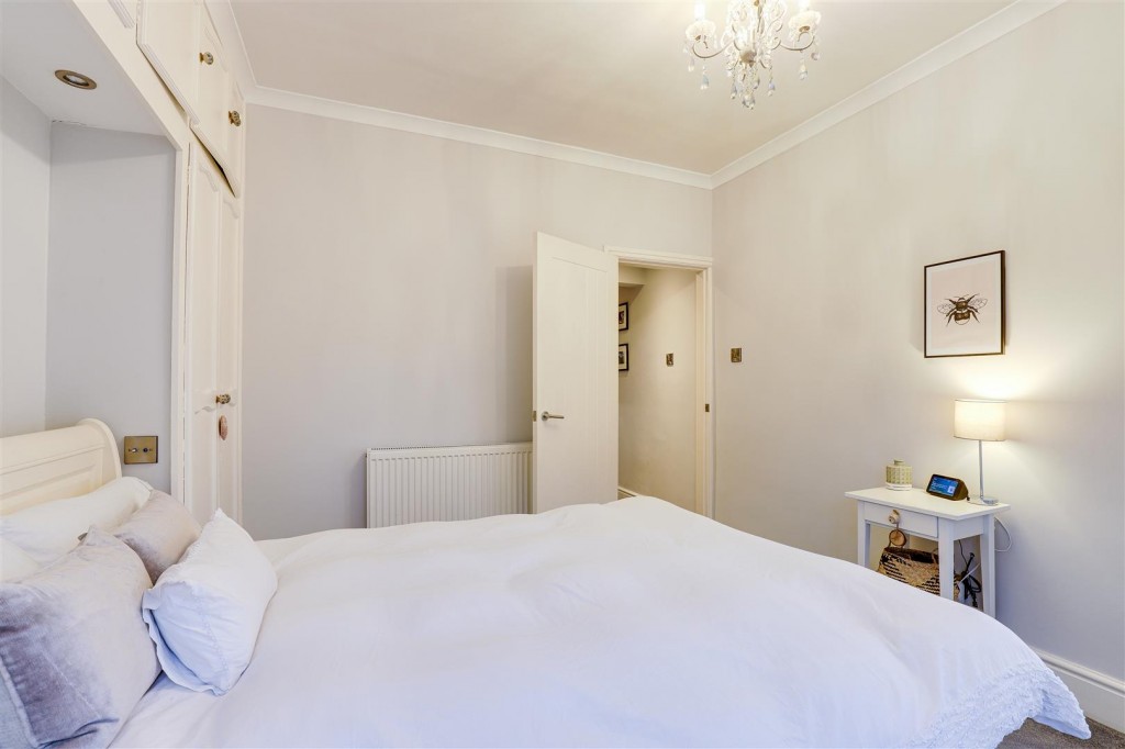 Furlong Avenue, Arnold, Nottinghamshire, NG5 7AS