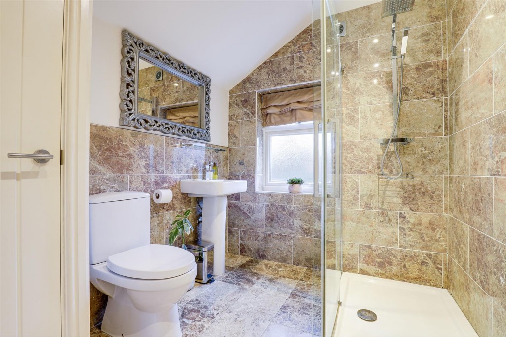 Furlong Avenue, Arnold, Nottinghamshire, NG5 7AS