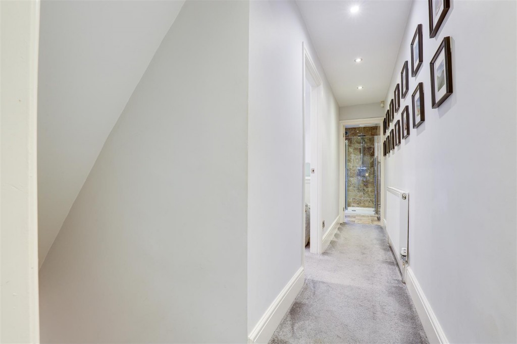 Furlong Avenue, Arnold, Nottinghamshire, NG5 7AS