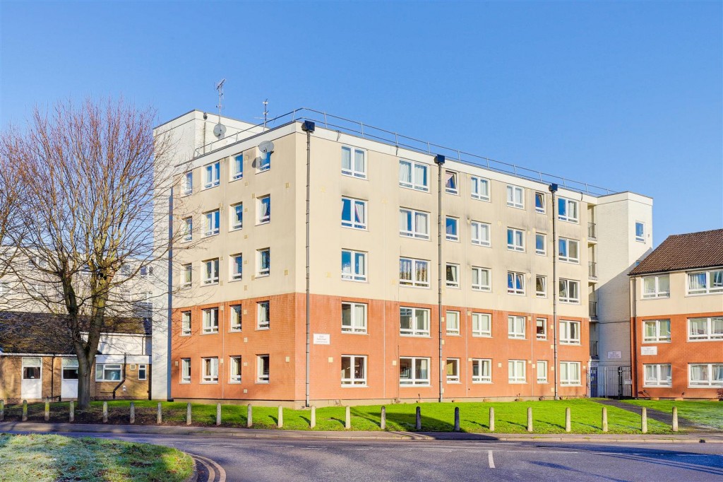 Foxhill Road, Carlton, Nottinghamshire, NG4 1SF