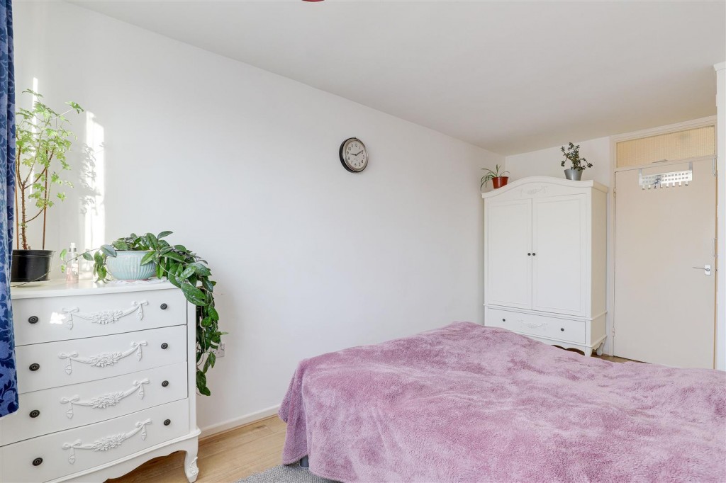 Foxhill Road, Carlton, Nottinghamshire, NG4 1SF