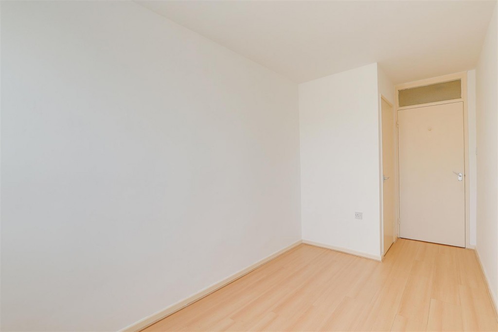 Foxhill Road, Carlton, Nottinghamshire, NG4 1SF