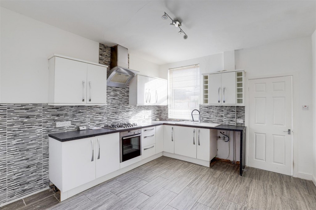 Sherbrook Terrace, Daybrook, Nottinghamshire, NG5 6BY