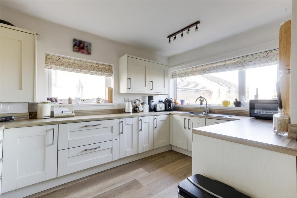 Sandfield Road, Arnold, Nottinghamshire, NG5 6QA