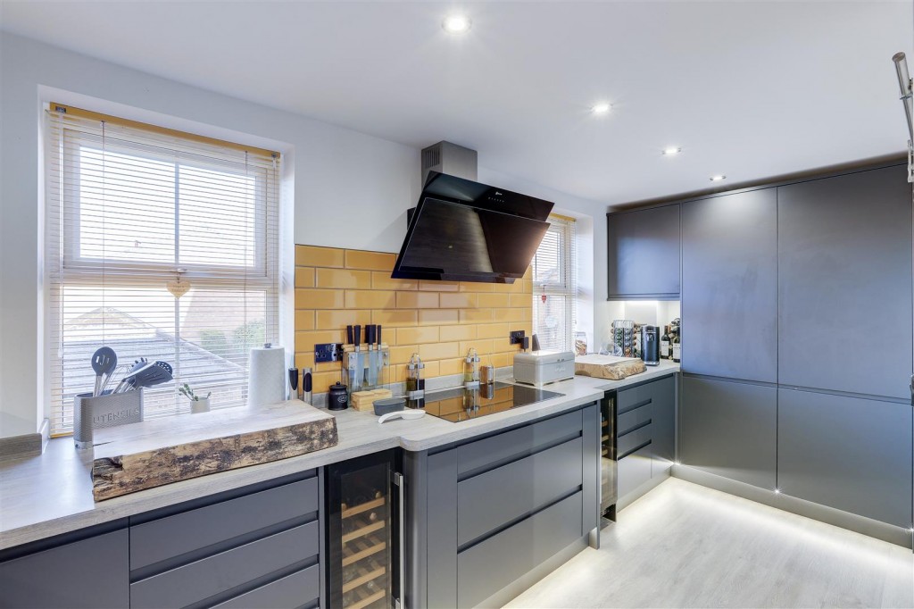 Griffiths Way, Hucknall, Nottinghamshire, NG15 7UU