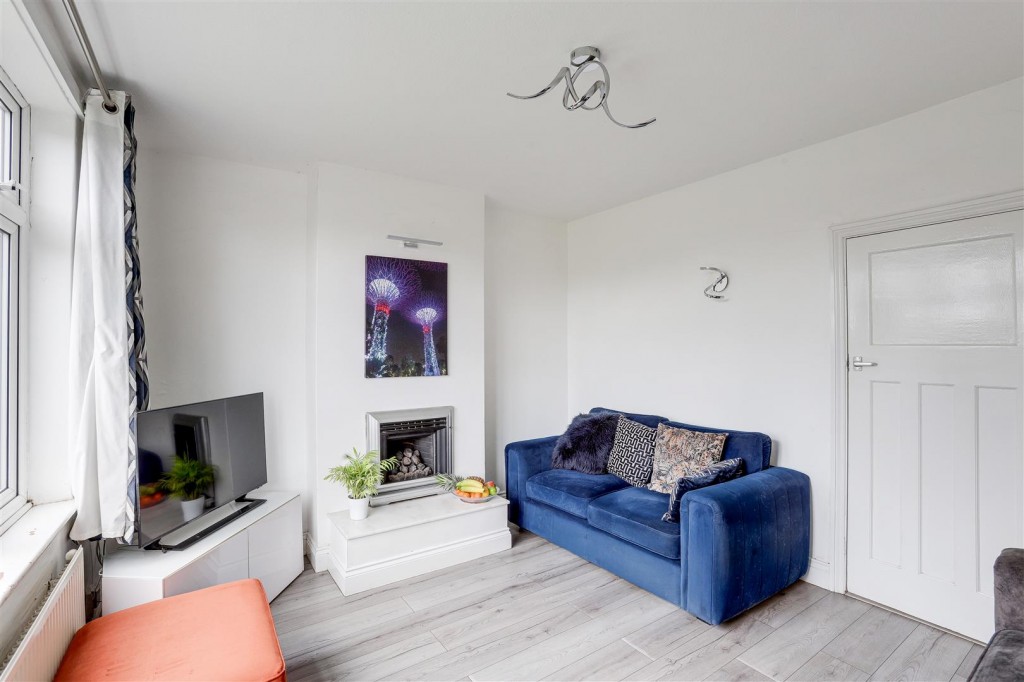 Wilford Lane, Wilford, Nottinghamdhire, NG11 7AX