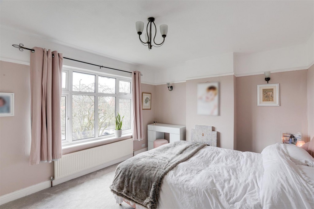 Wilford Lane, Wilford, Nottinghamdhire, NG11 7AX