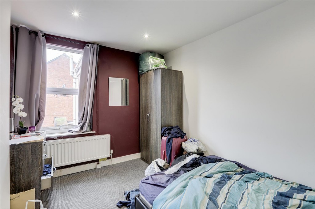 Portland Road, Hucknall, Nottinghamshire, NG15 7SN