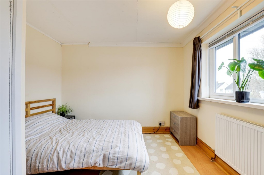 Bradley Walk, Clifton, Nottinghamshire, NG11 9BJ