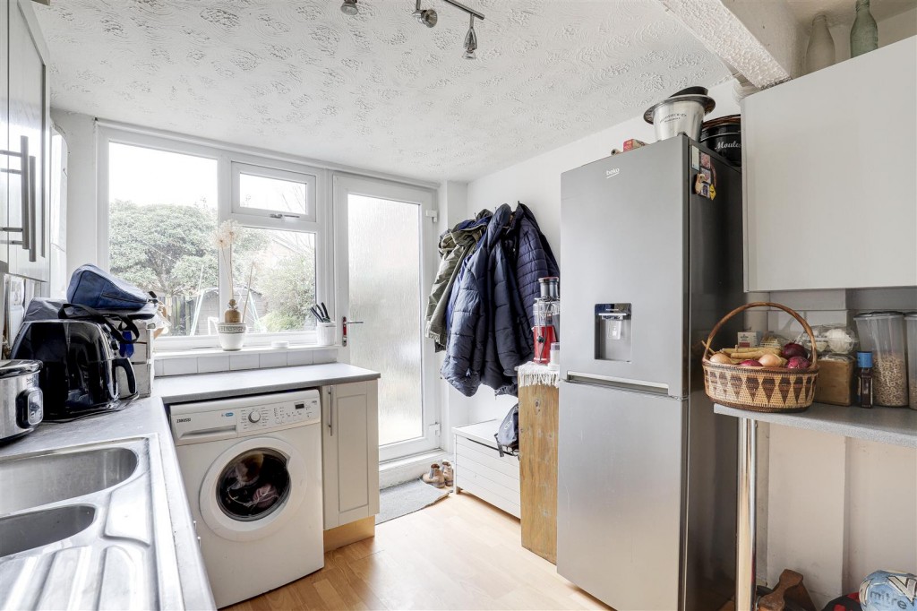 Langdon Close, Long Eaton, Nottinghamshire, NG10 4NX