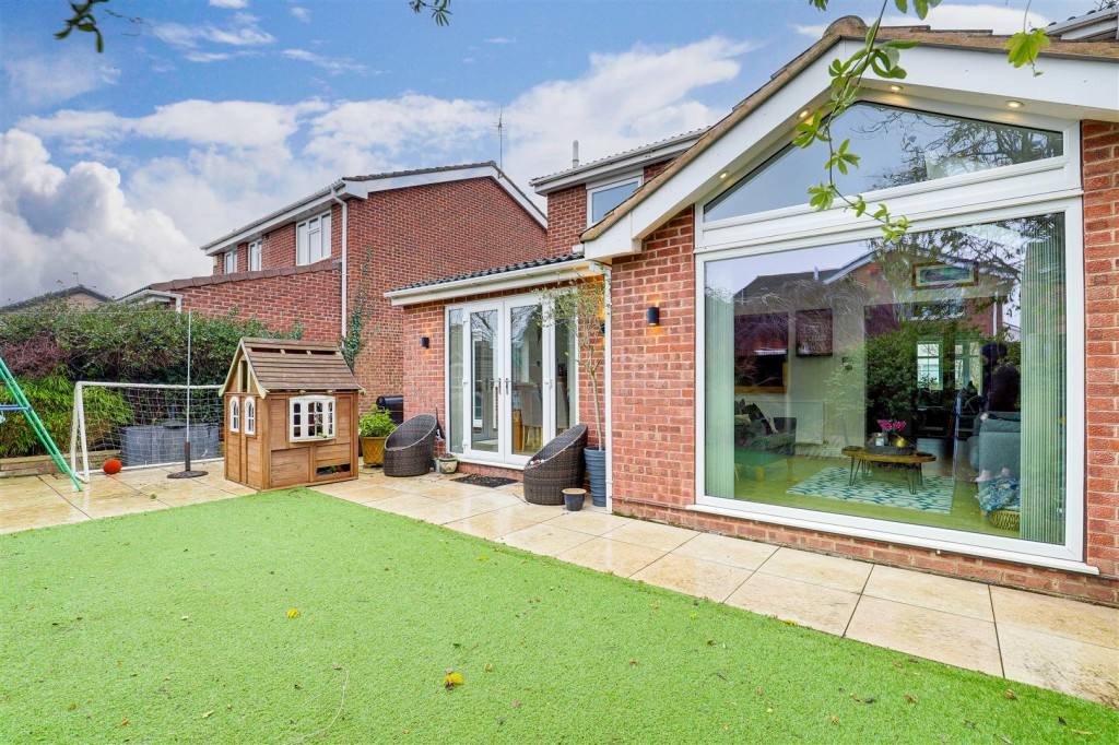 Langdon Close, Long Eaton, Nottinghamshire, NG10 4NX