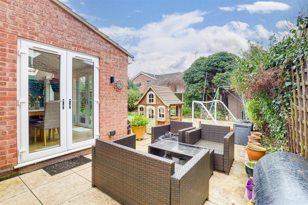 Langdon Close, Long Eaton, Nottinghamshire, NG10 4NX