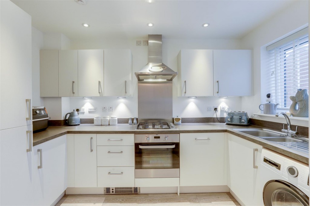 Harker Close, Hucknall, Nottinghamshire, NG15 6XF